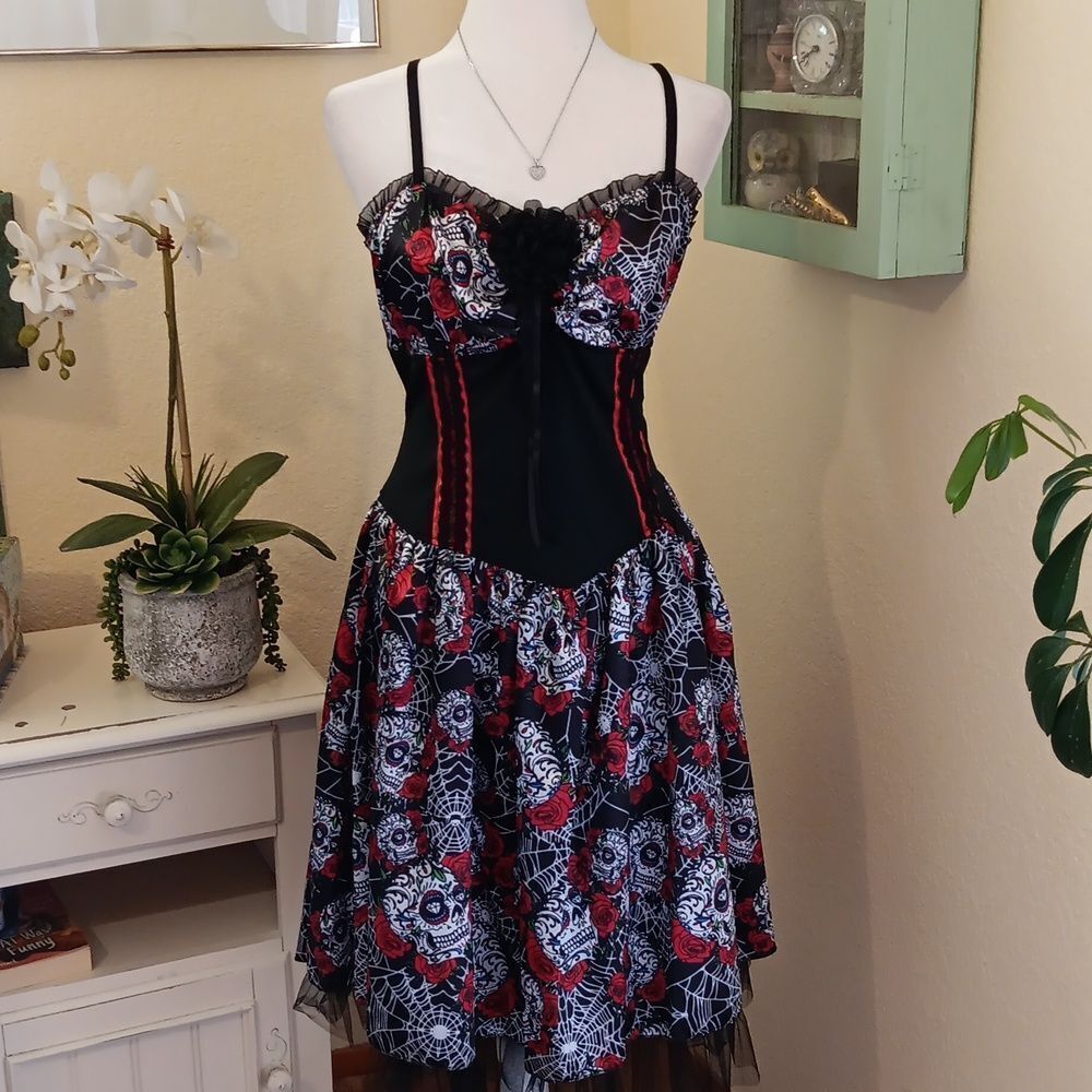 The Pyramid Collection Sugar Skull Satiny Dress. Whimsigoth. Retro.